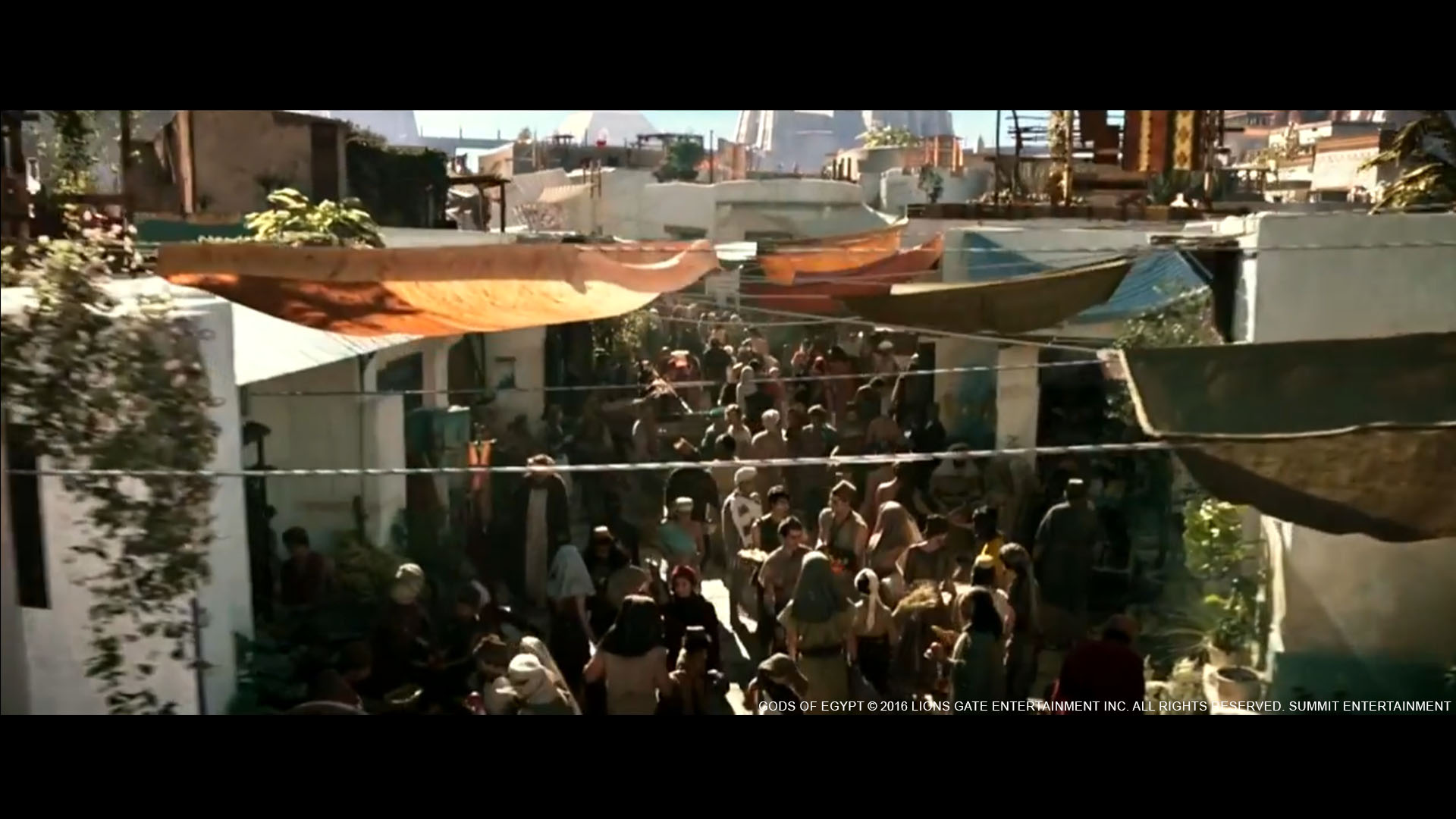 Atmospheric Valley Lighting